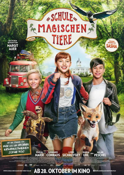 Junges Mädchen Posiert Ganz Erregt Vor Der Kamera Junges Mädchen Posiert Ganz Erregt Vor Der Kamera
